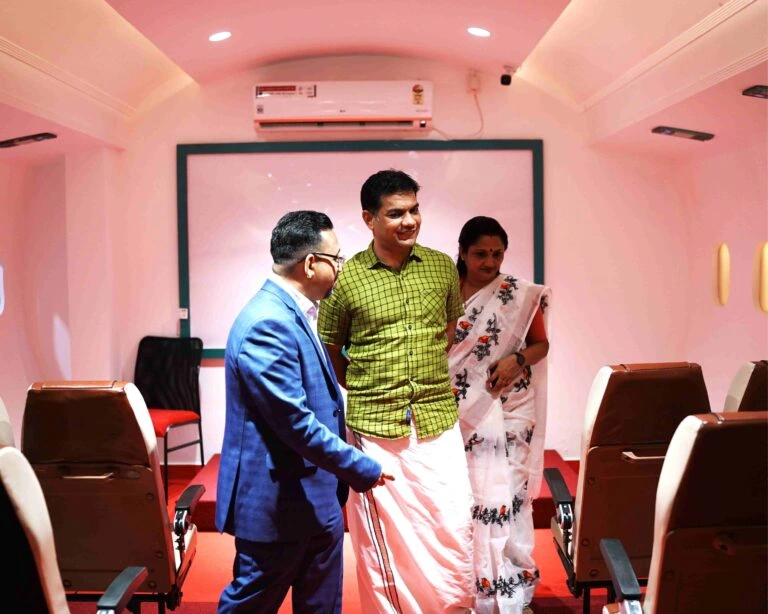 Mock-Flight-Training-For-Aviation-Students-at-Career-Campus