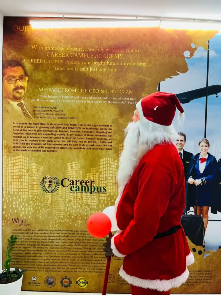 career-campus-christmas-santa