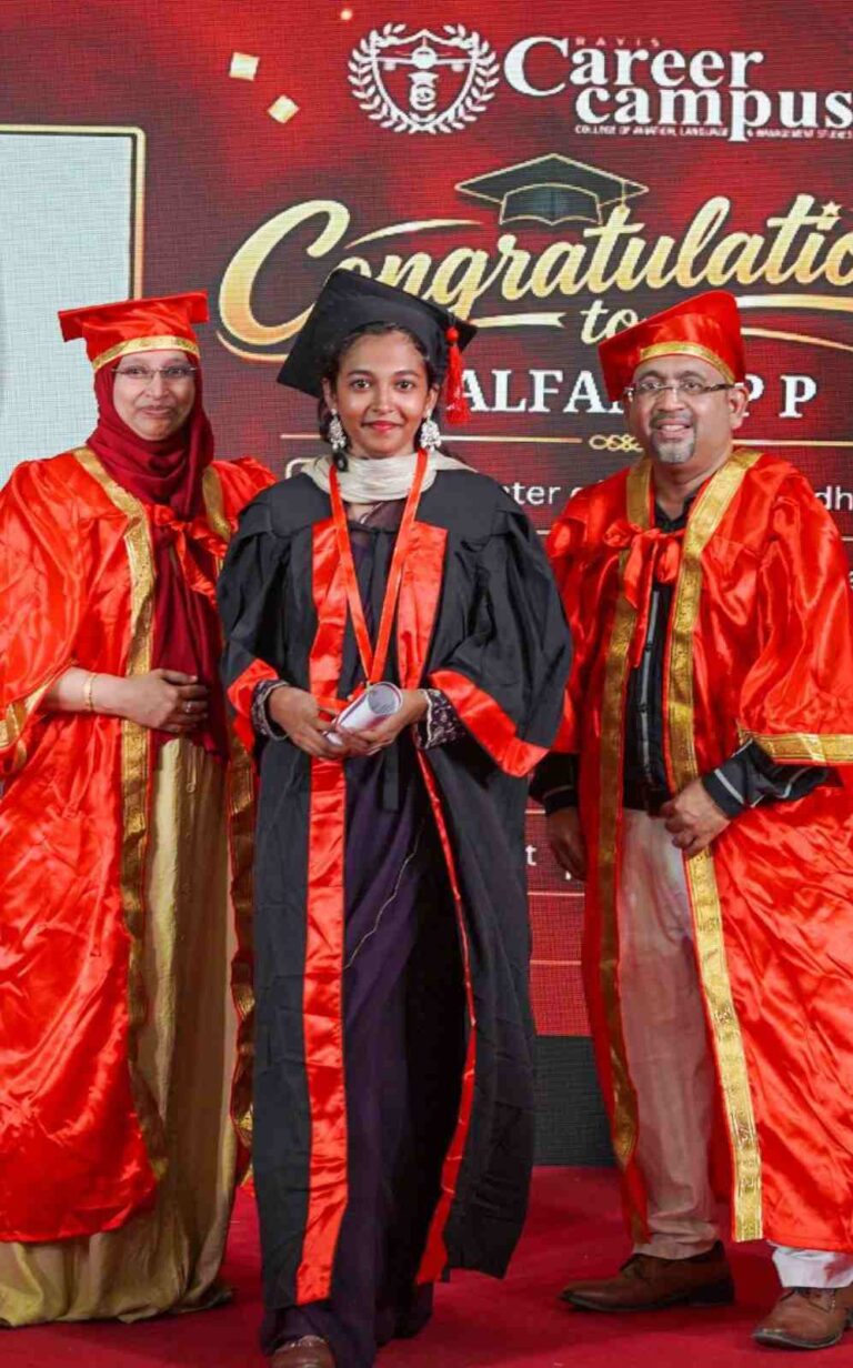 alfana-at-convocation-ceremony-100kb