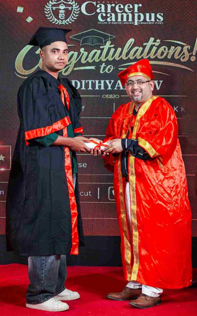 career-campus-student-adhithyan-at-graduation-day-100kb